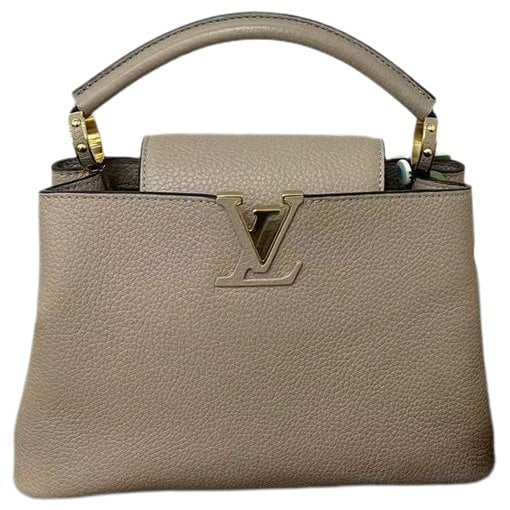 Capucines leather handbag