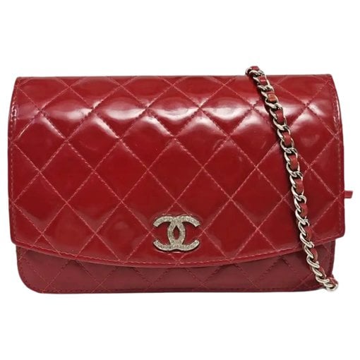 Patent leather crossbody bag