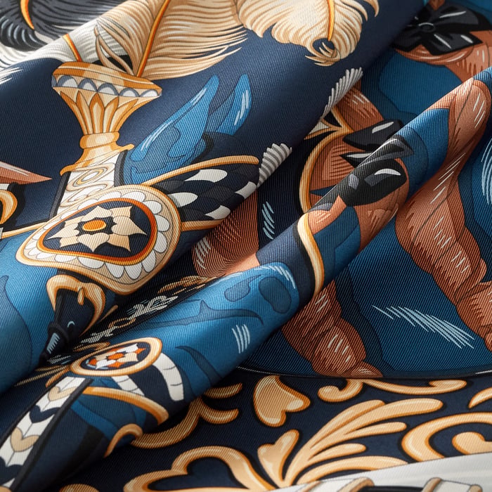 Harnais De Coeur Scarf 90