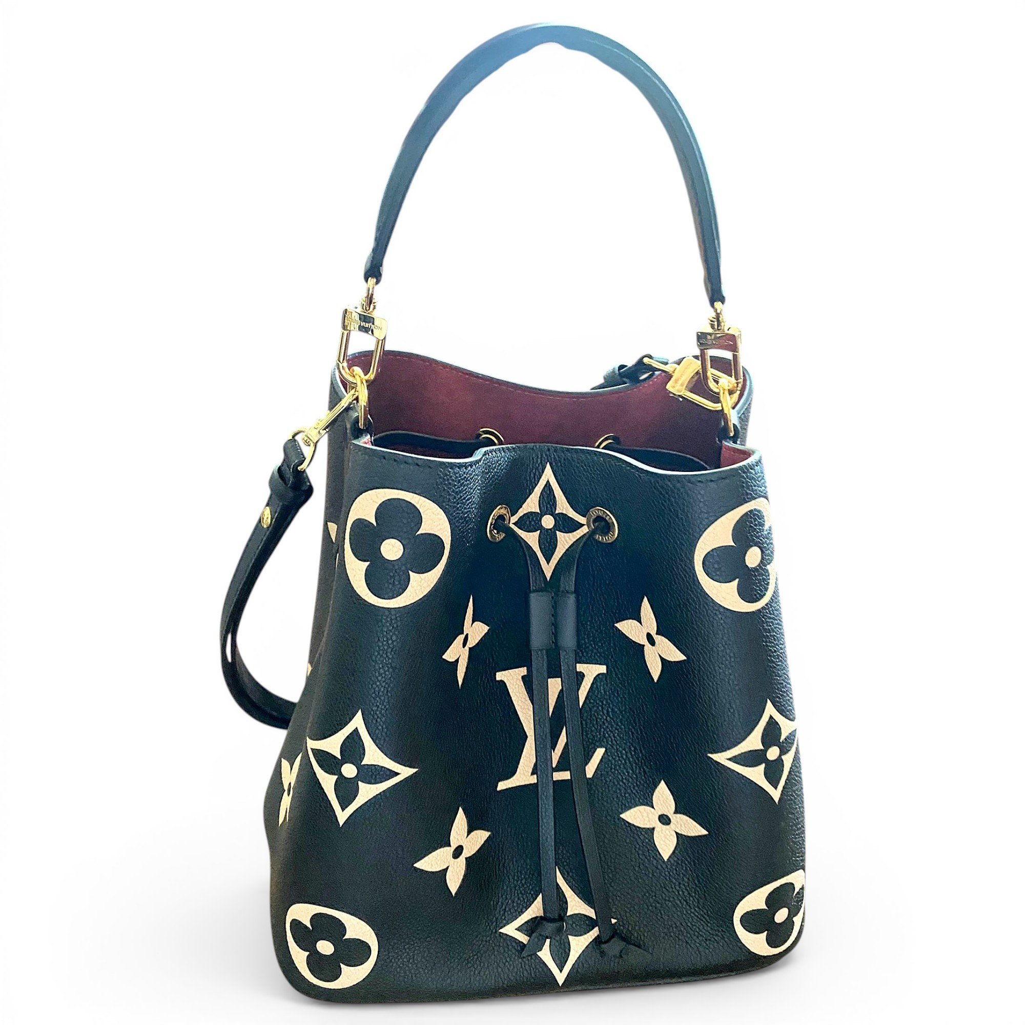 Noé leather handbag