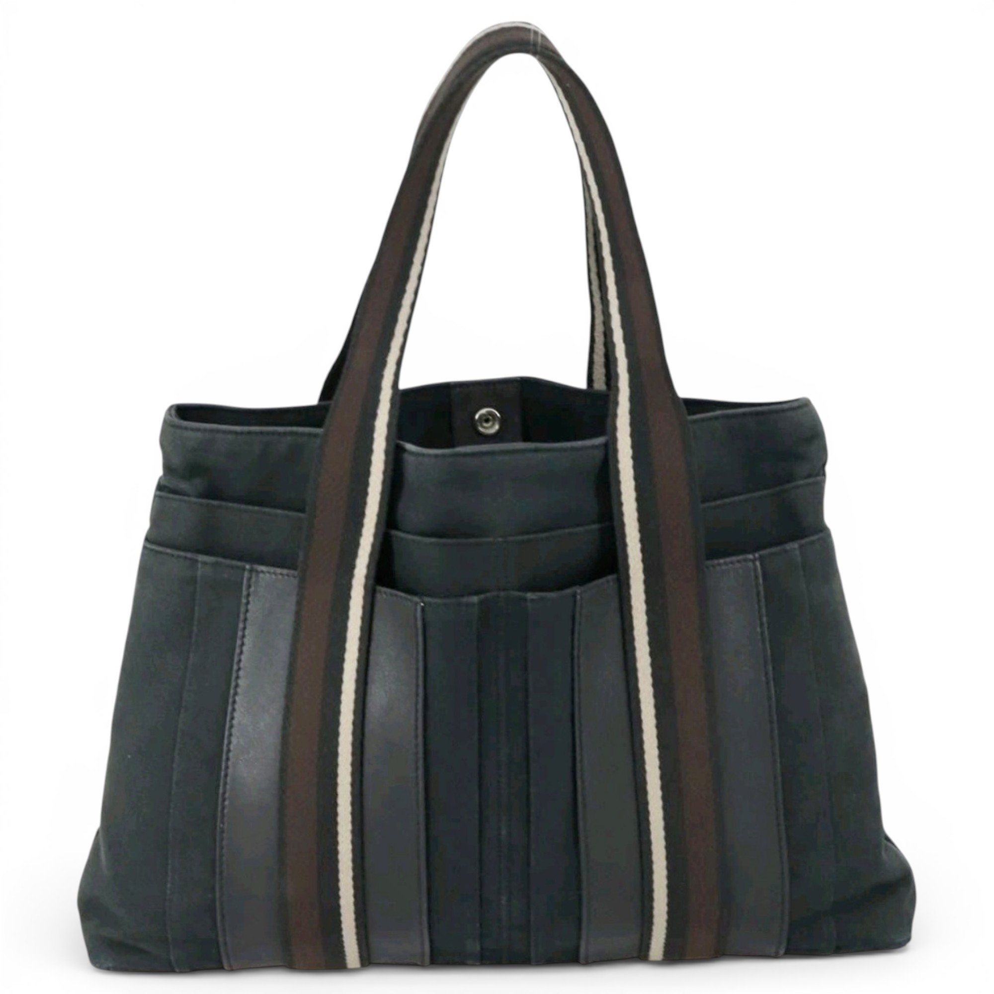 Leather bag