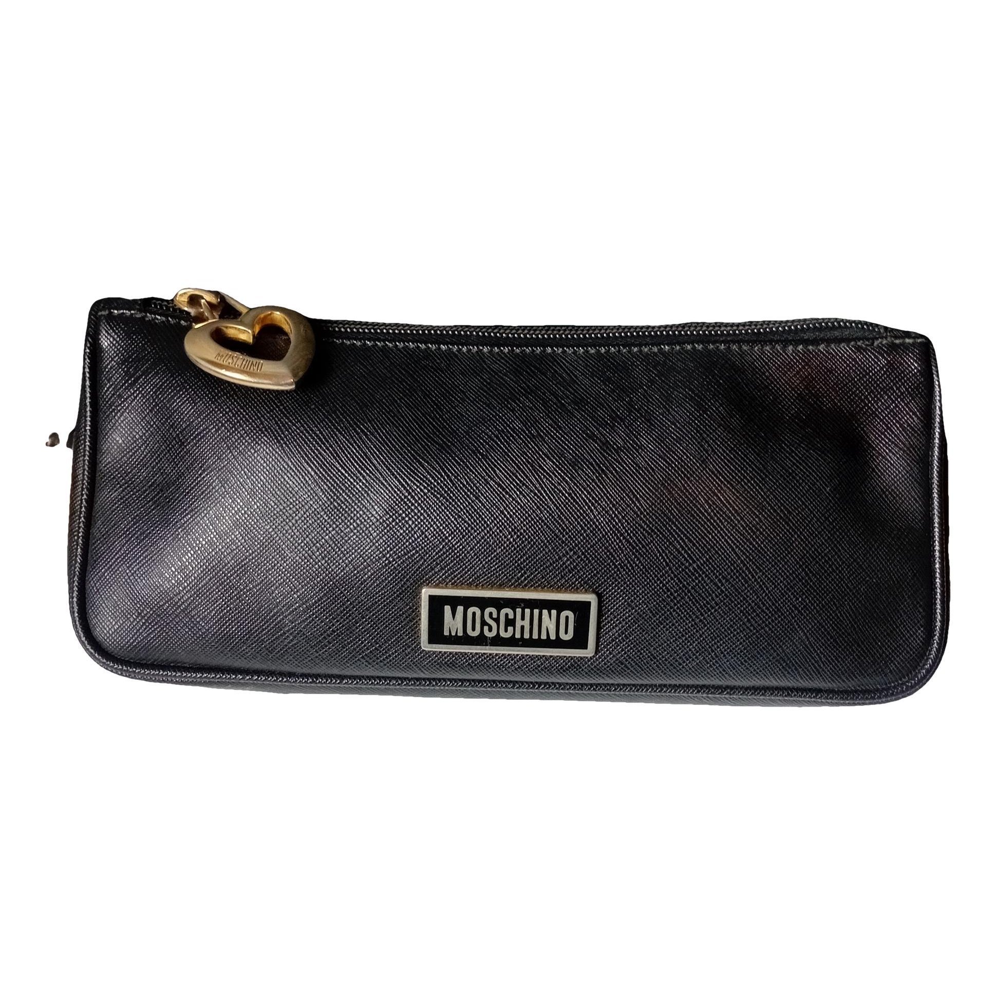 Leather clutch bag
