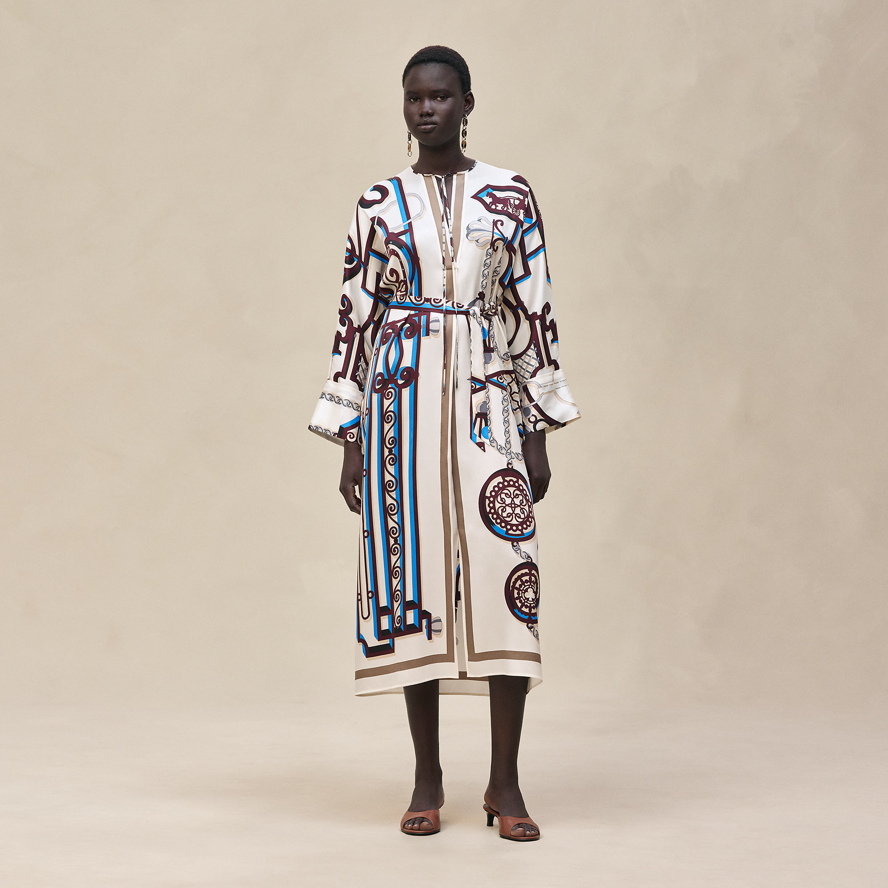 "L'Enseigne du Sellier" caftan