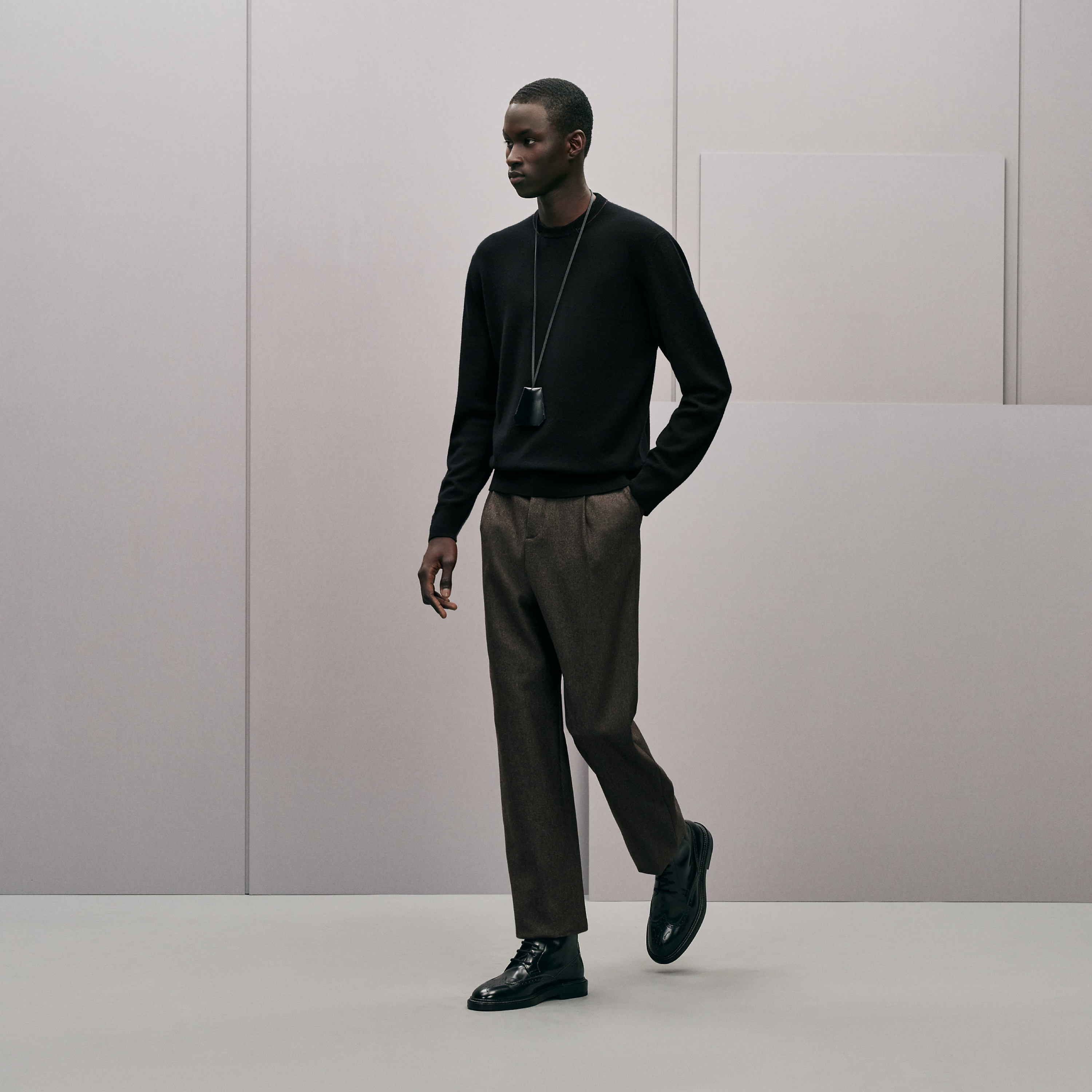 "H Bartack" crewneck cashmere sweater