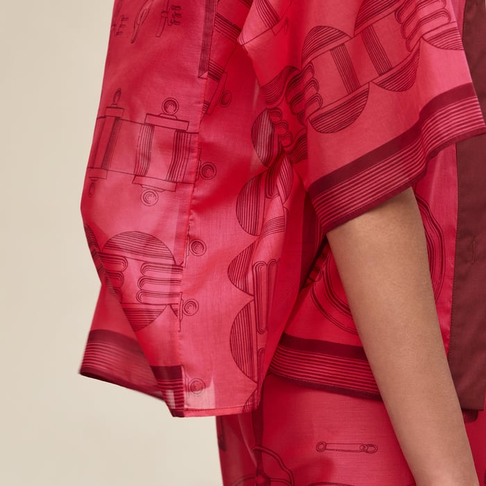 Rose Pivoine "Cahier Du Colporteur" Beach Shirt