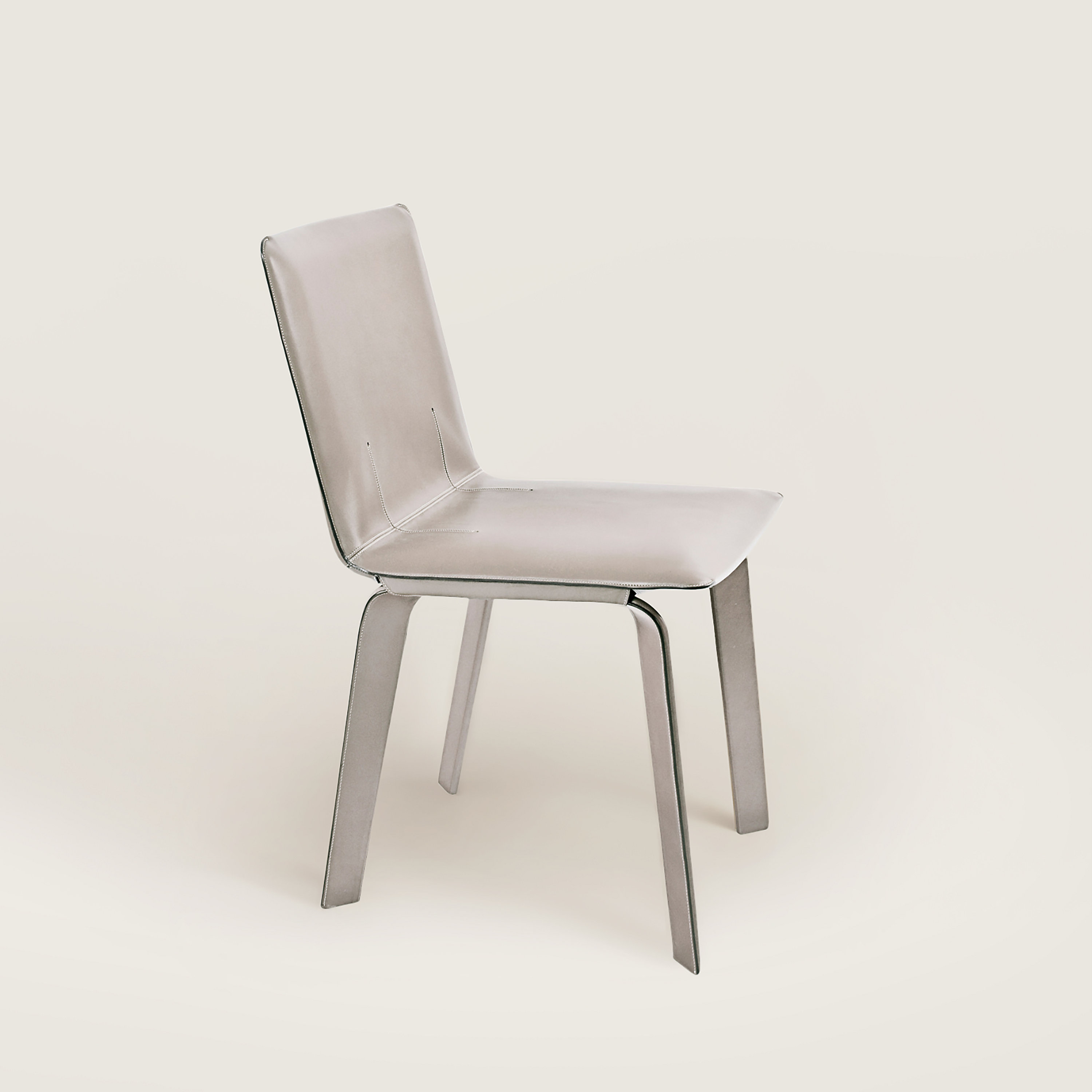 Sellier chair