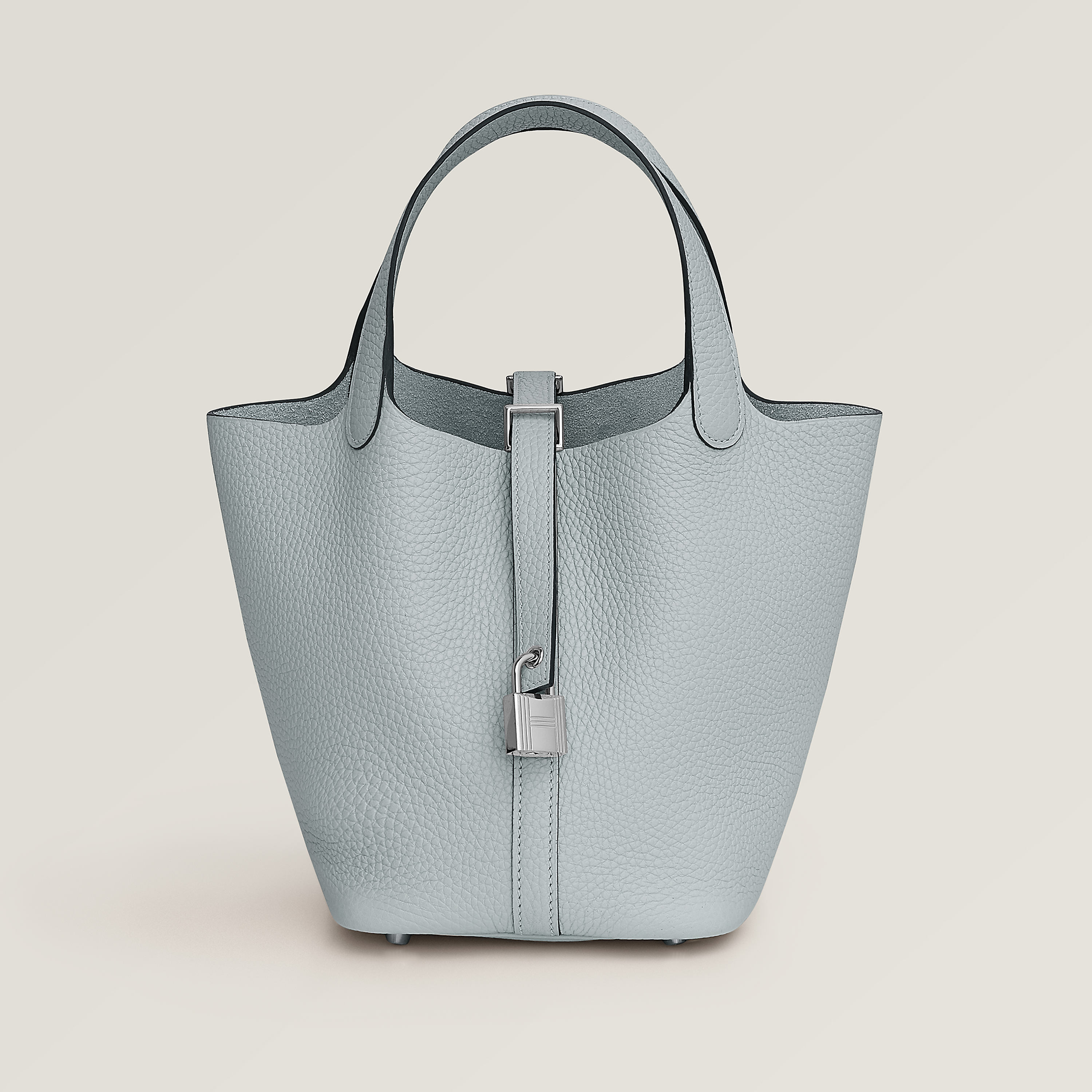Picotin Lock 18 bag in Bleu Pâle