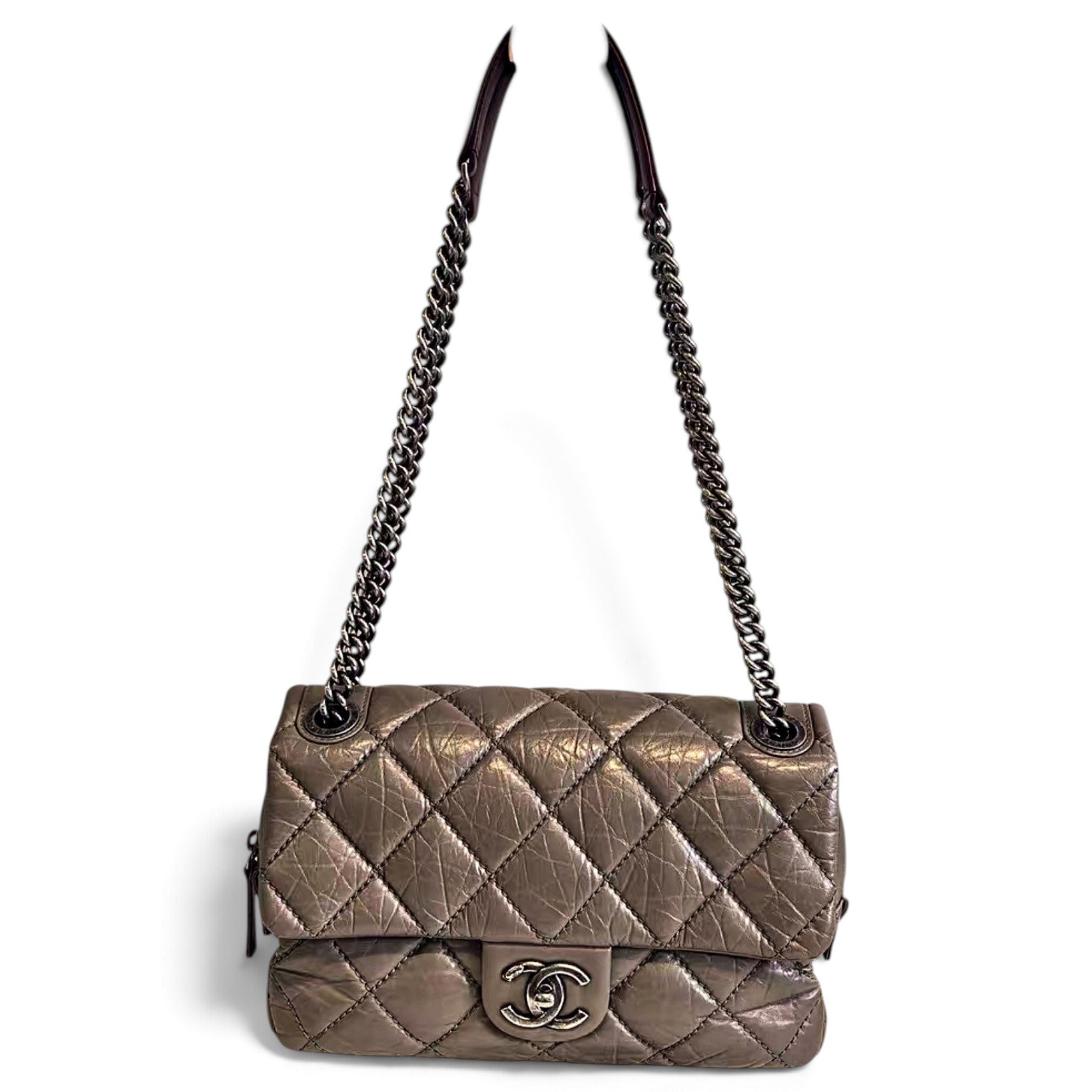 Timeless/Classique leather crossbody bag
