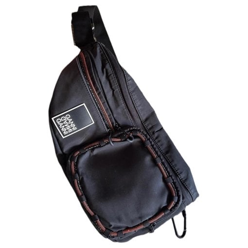 Clutch bag