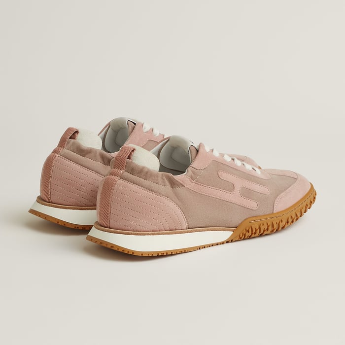Jet Sneaker