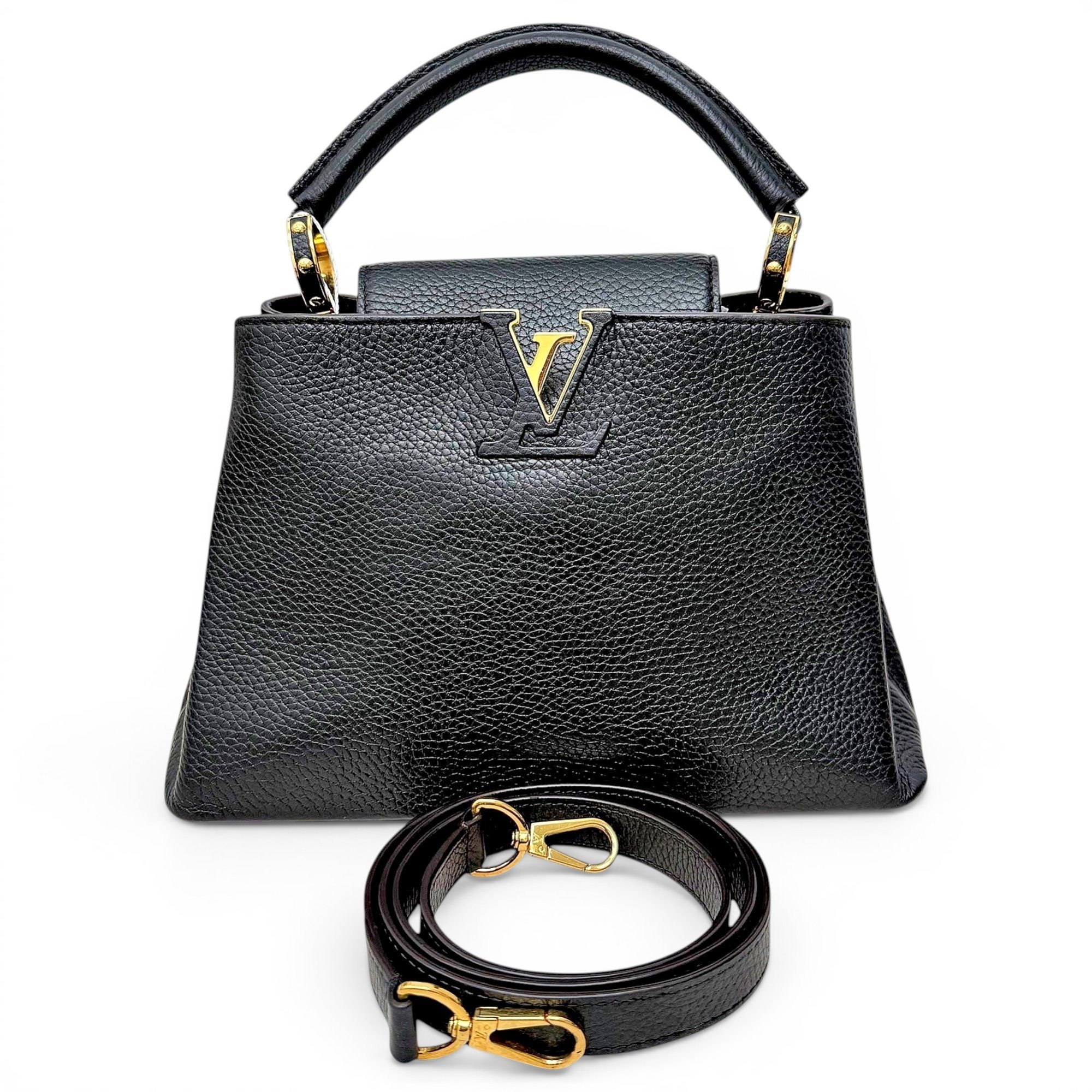 Capucines leather handbag