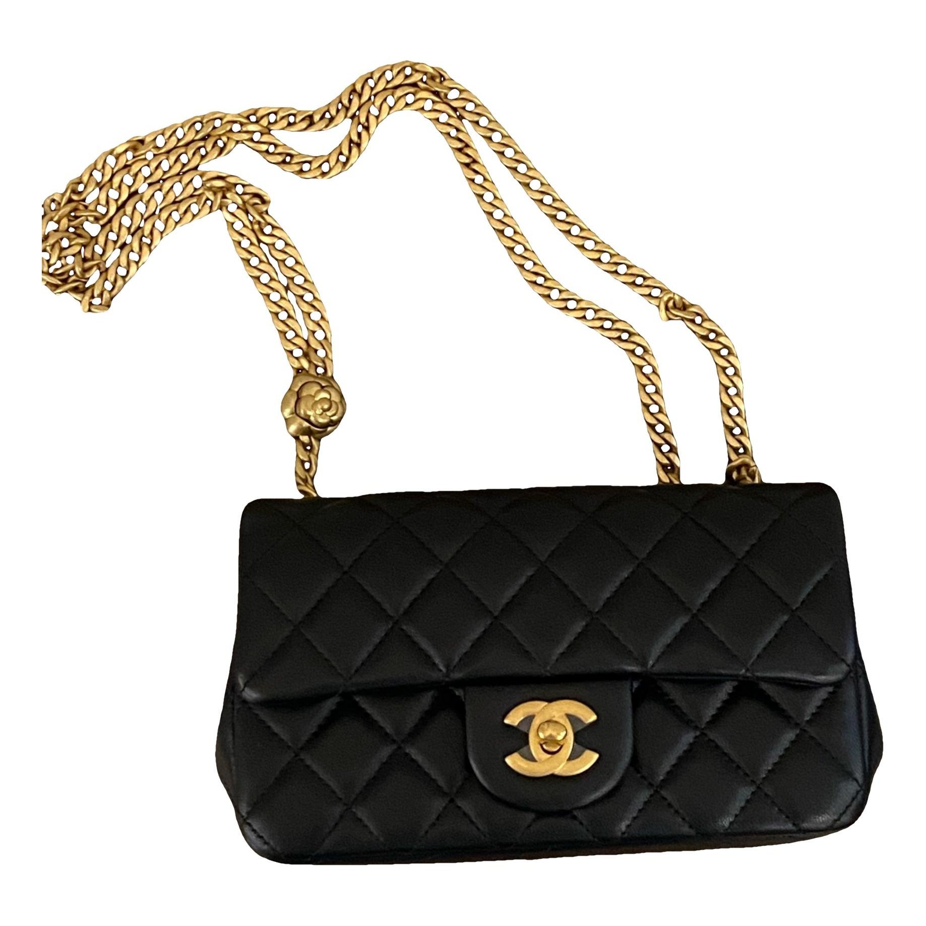 Timeless/Classique leather crossbody bag