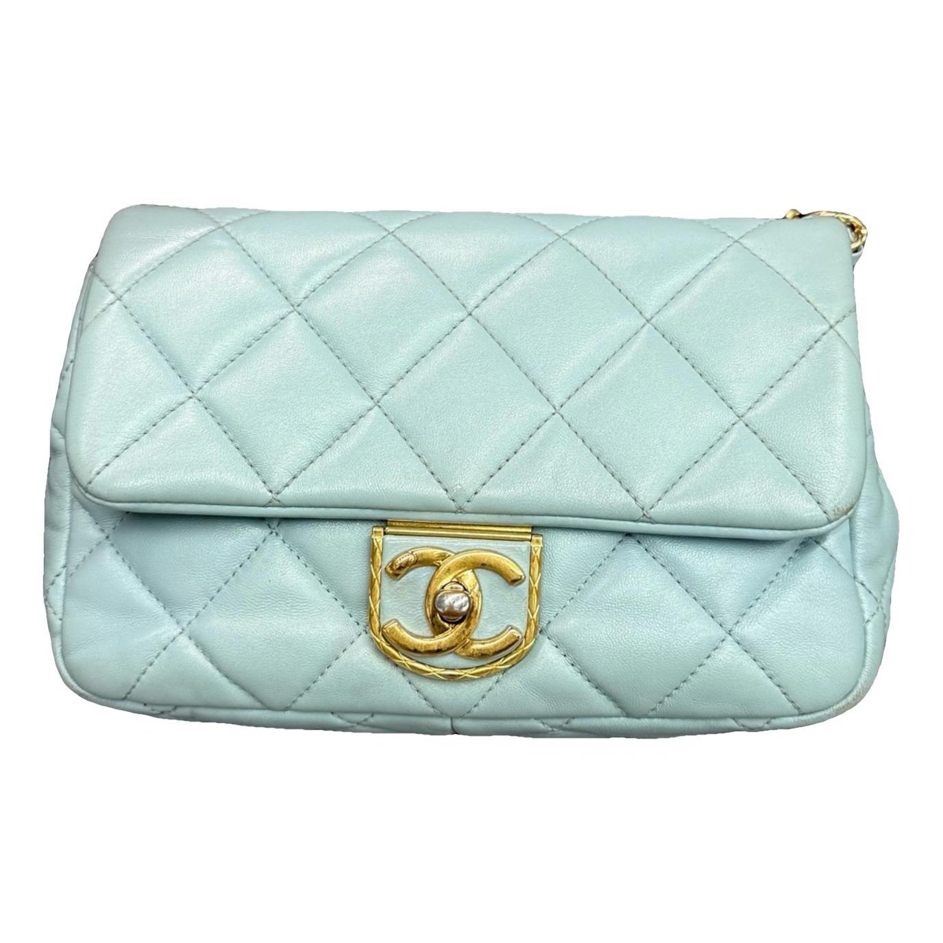 Timeless/Classique leather crossbody bag
