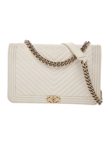 Chevron Boy Wallet On Chain