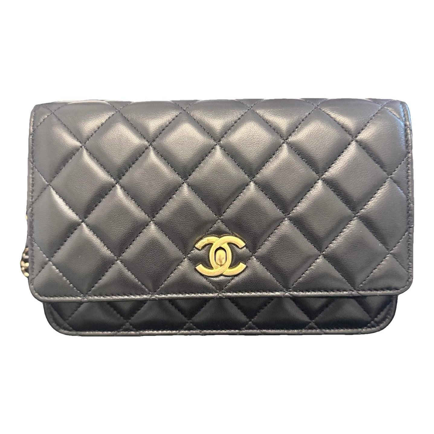 Leather clutch bag