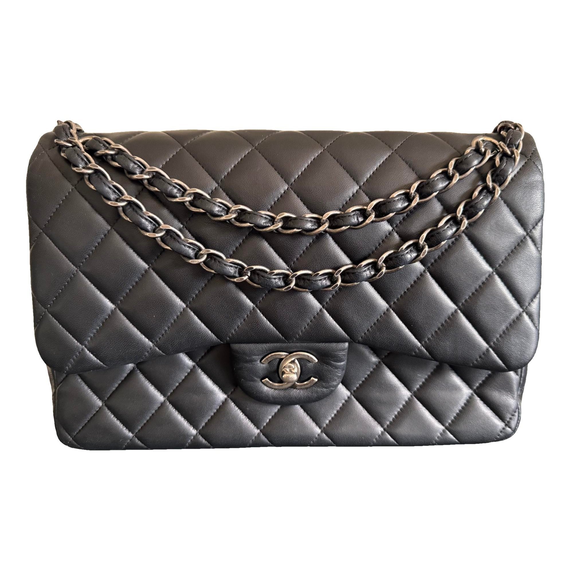Timeless/Classique leather crossbody bag