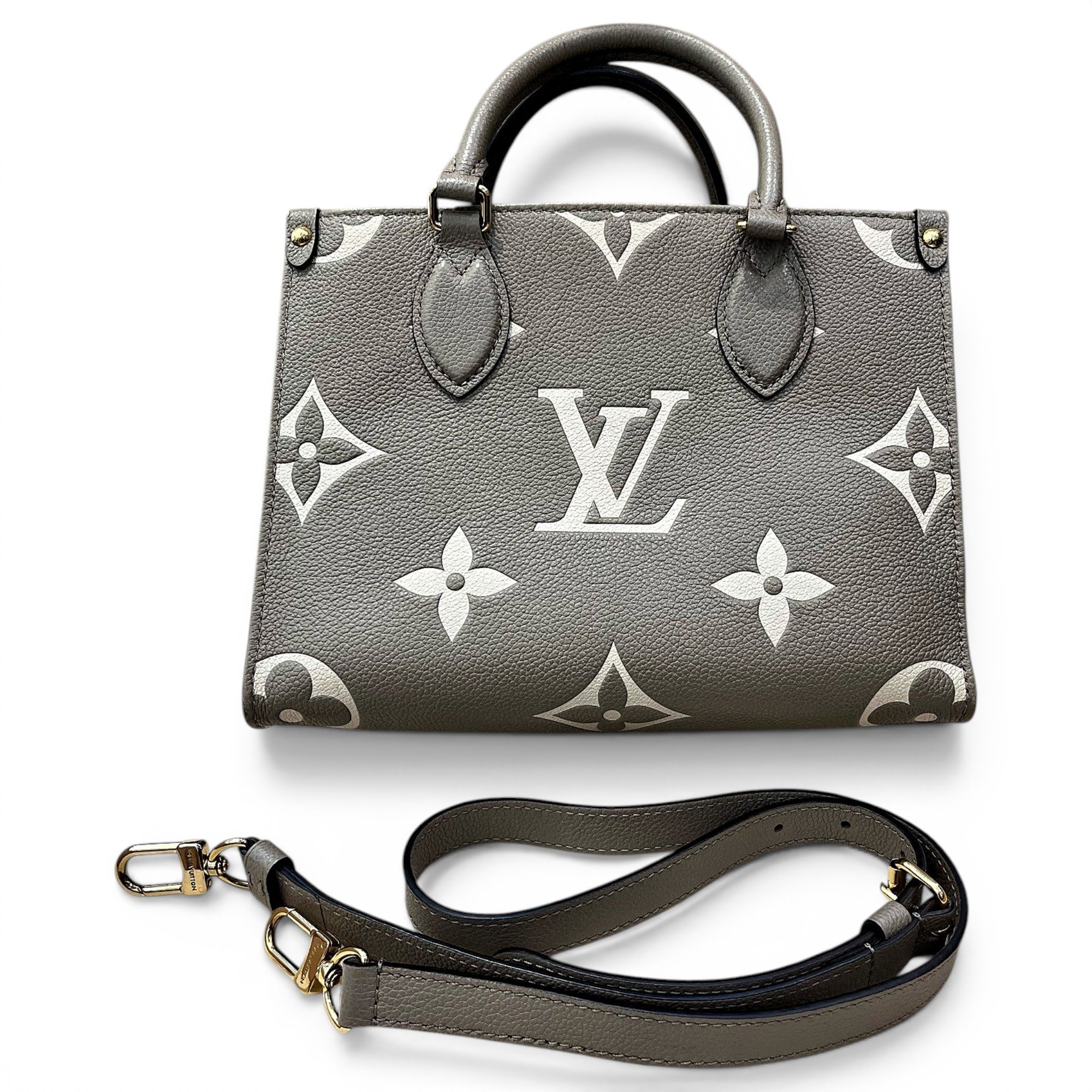Onthego leather tote