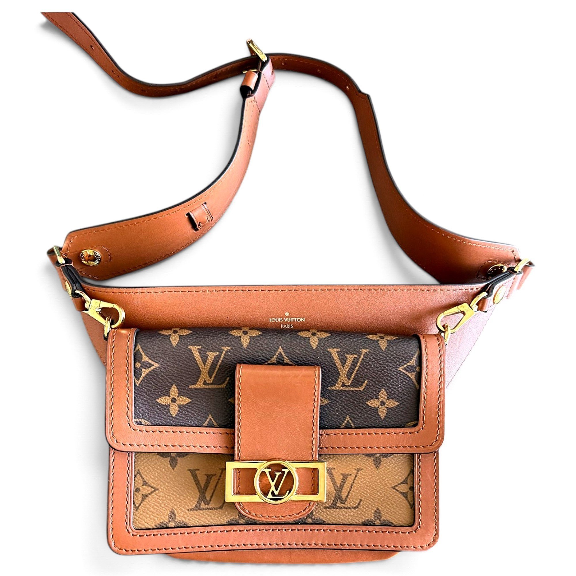 Dauphine leather crossbody bag