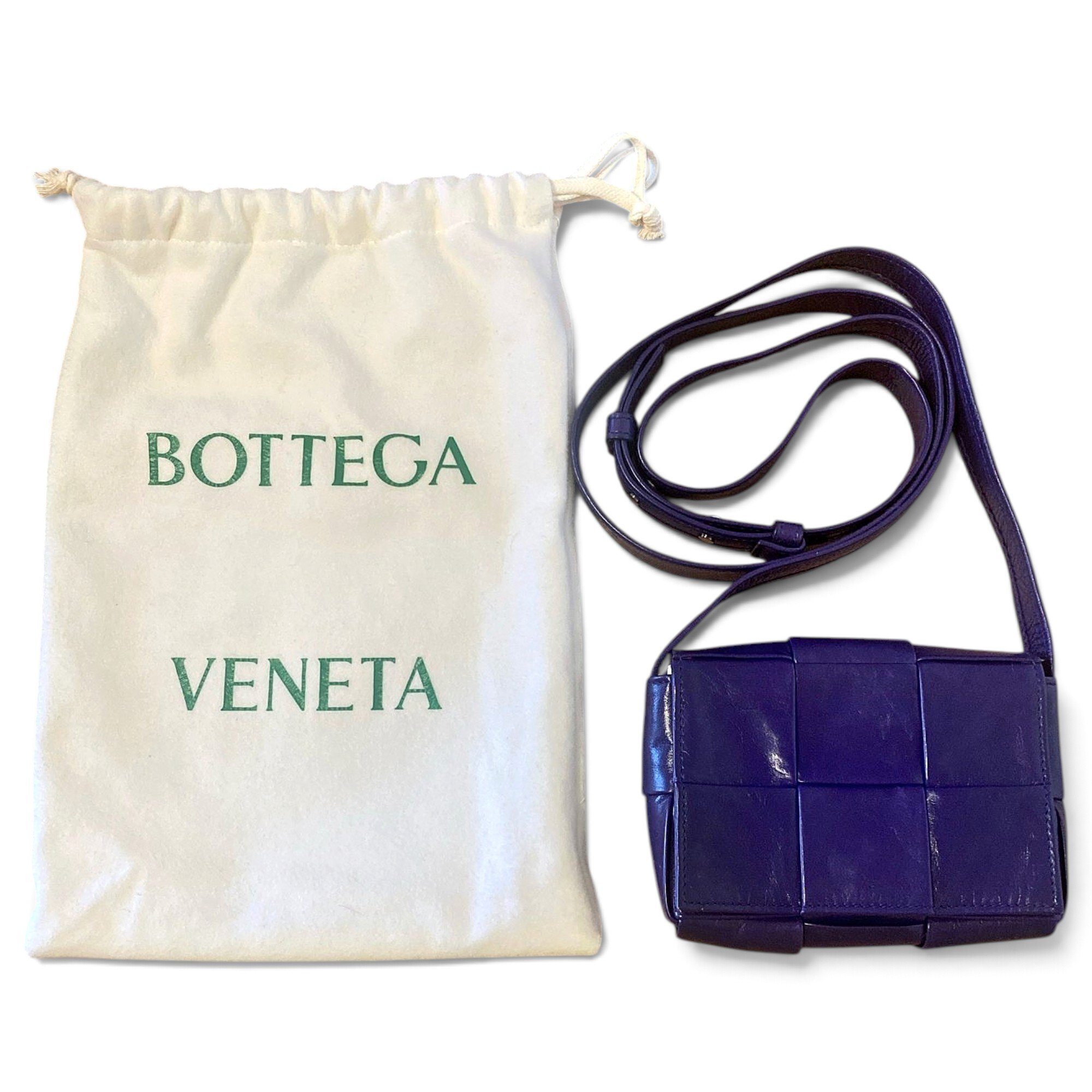 Cassette leather crossbody bag