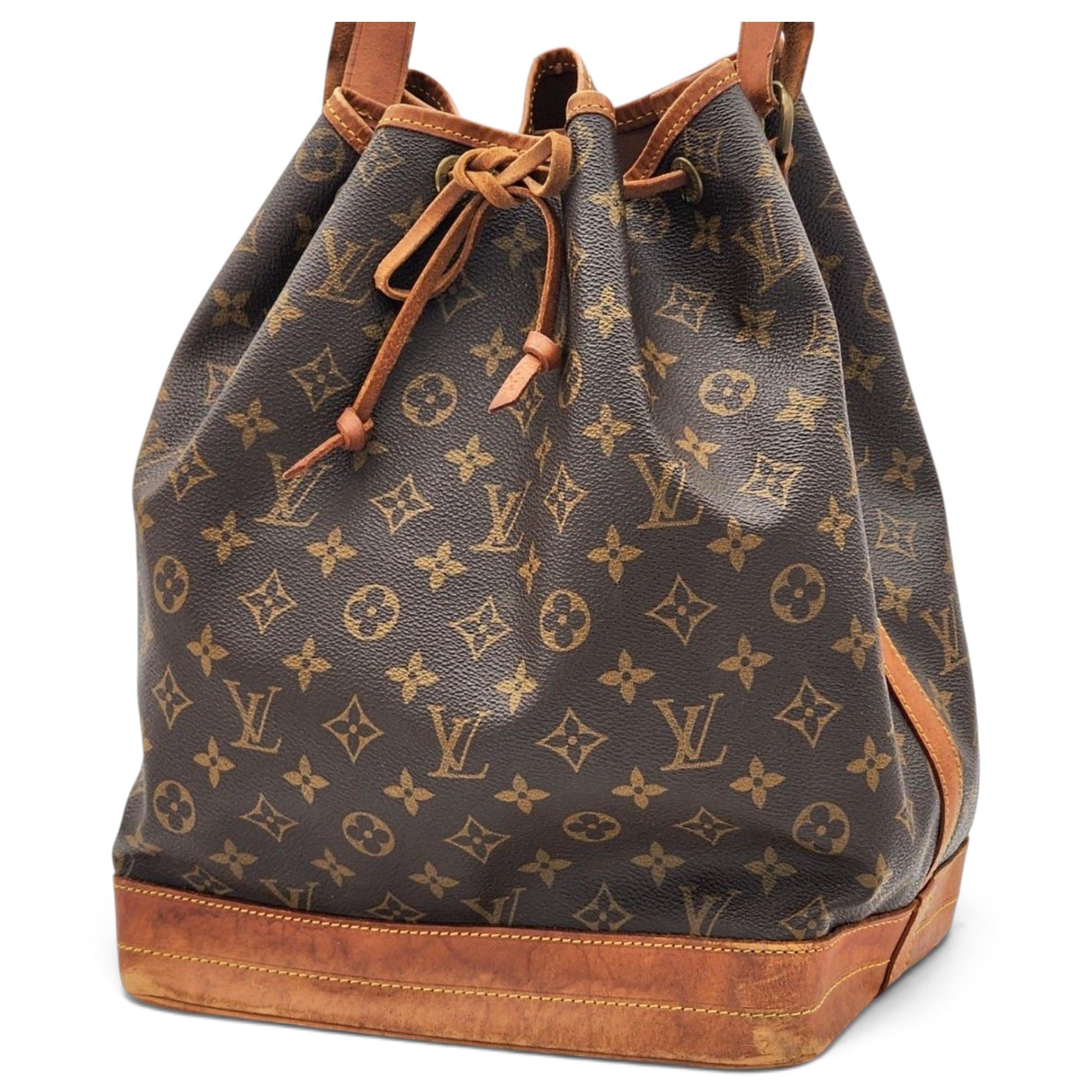 Noé leather handbag