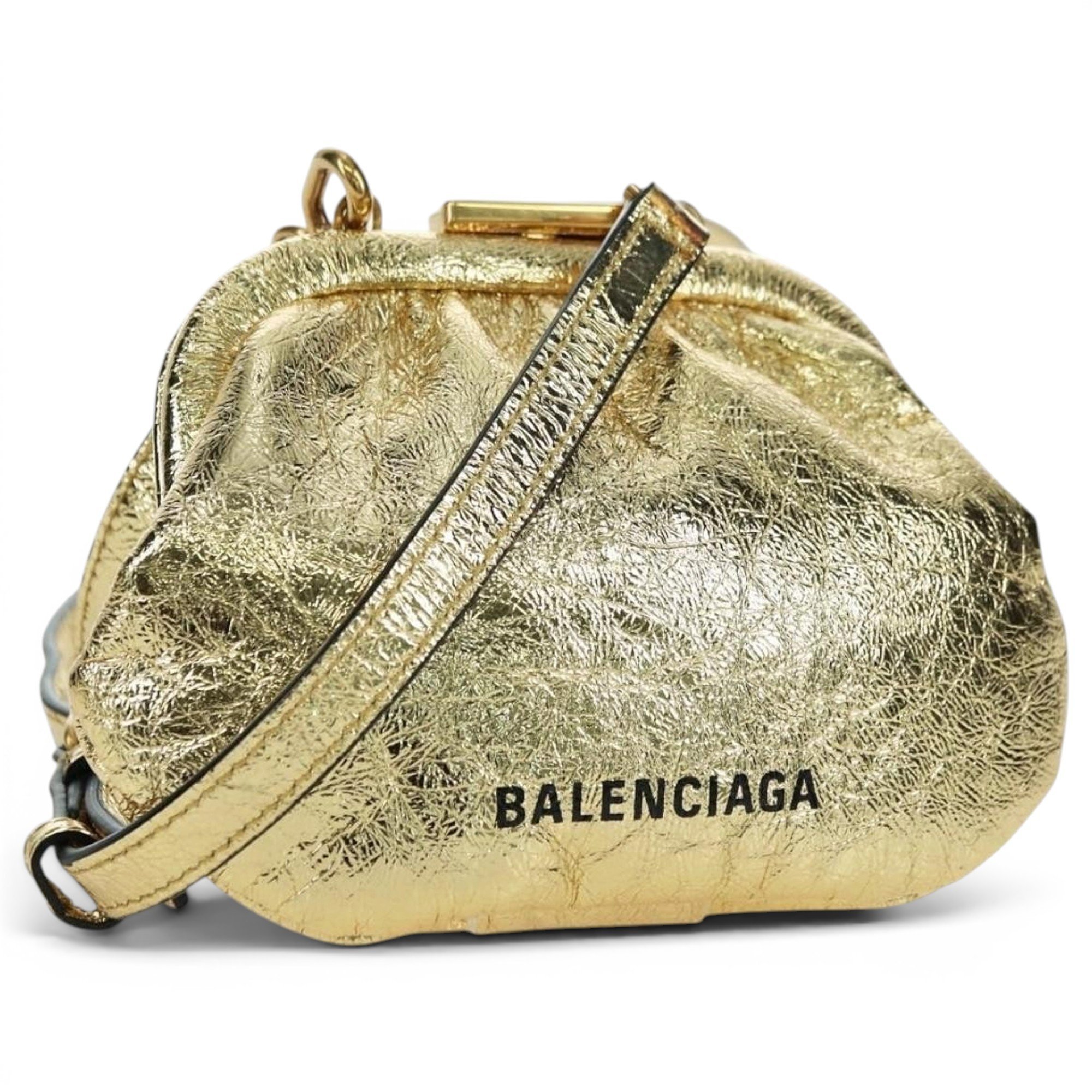B leather handbag