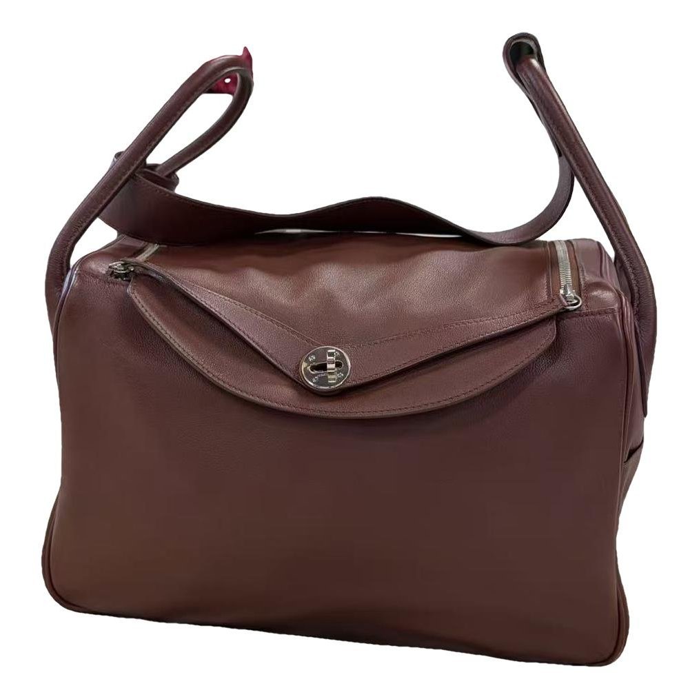 Lindy leather handbag