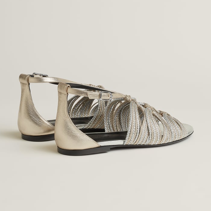 Karmen Sandal
