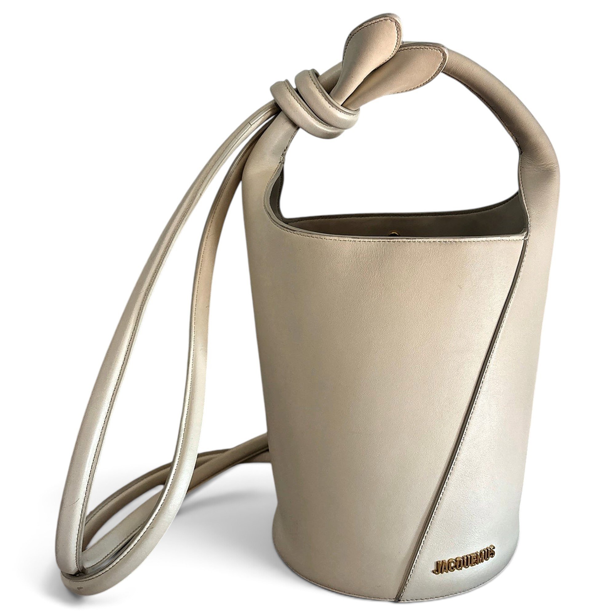 Le Maracasau leather handbag