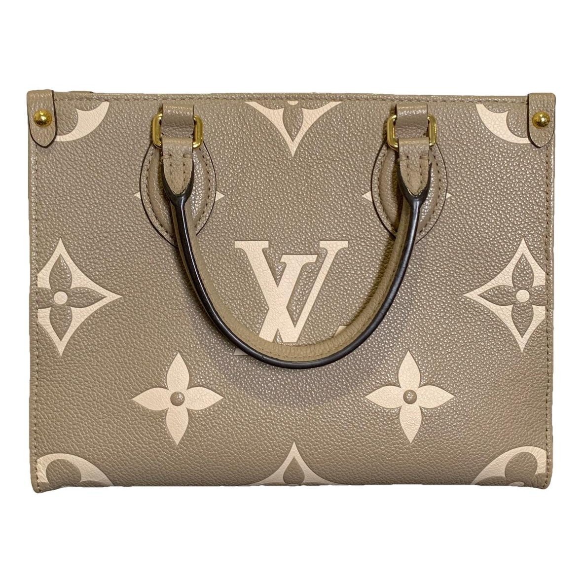 Onthego leather handbag