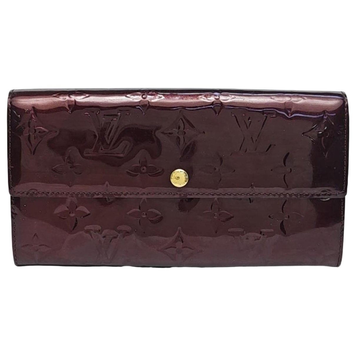 Patent leather handbag