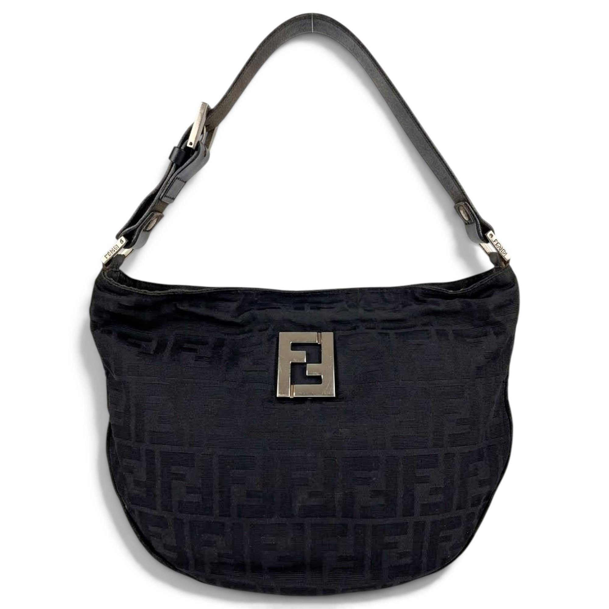 Baguette cloth handbag