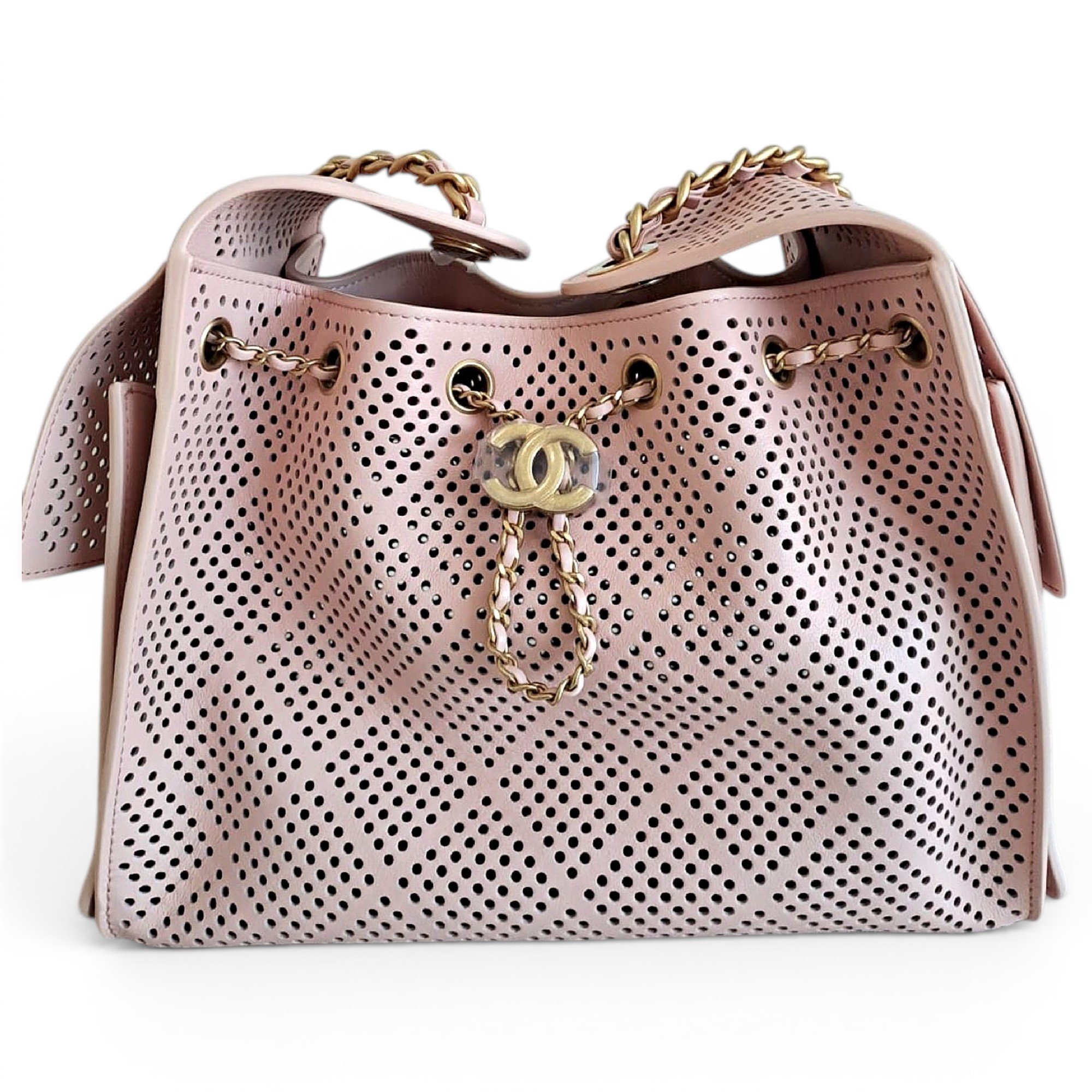 Chanel 25 leather tote