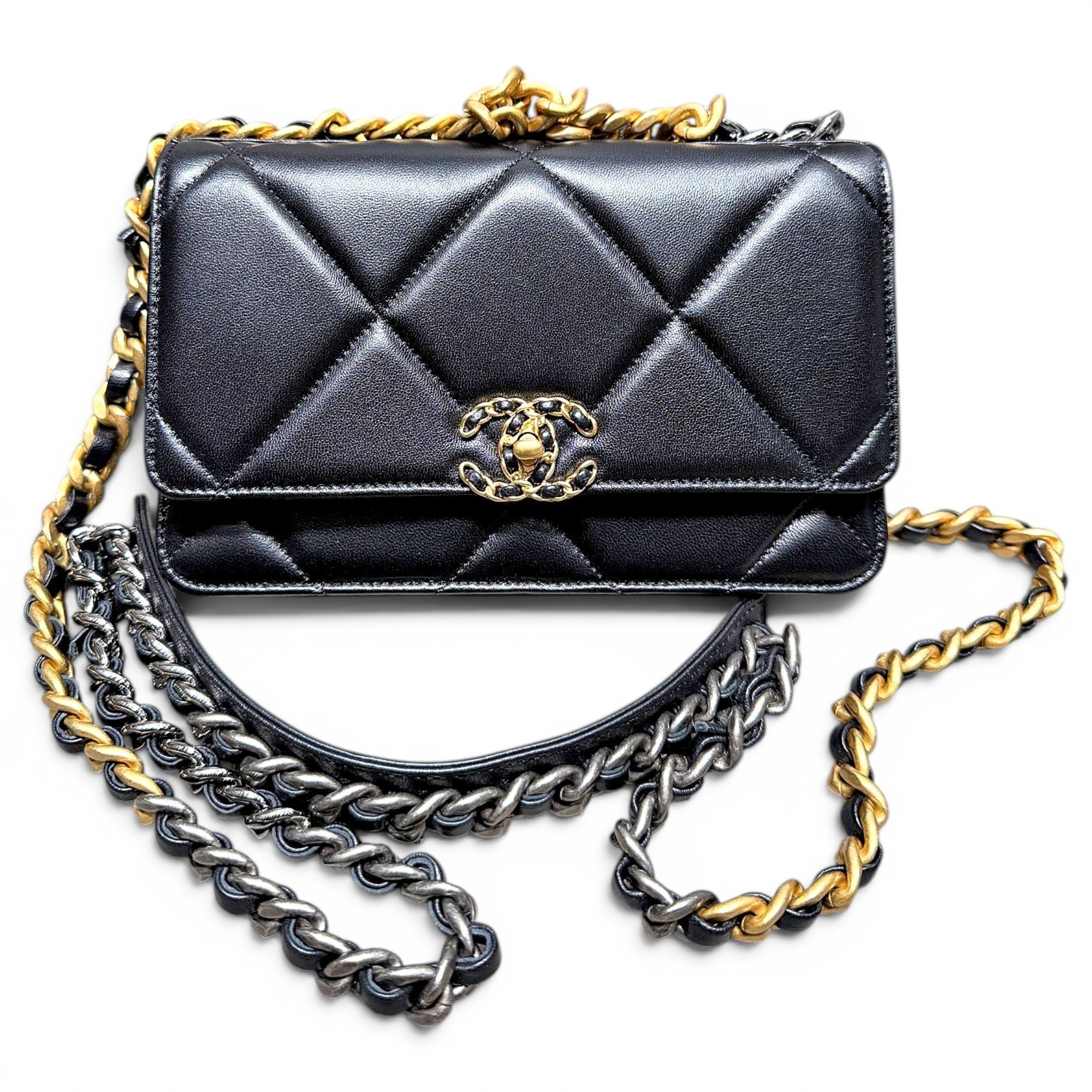 Trendy CC Flap leather handbag