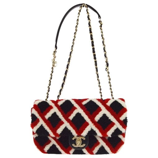 Trendy CC Flap leather handbag