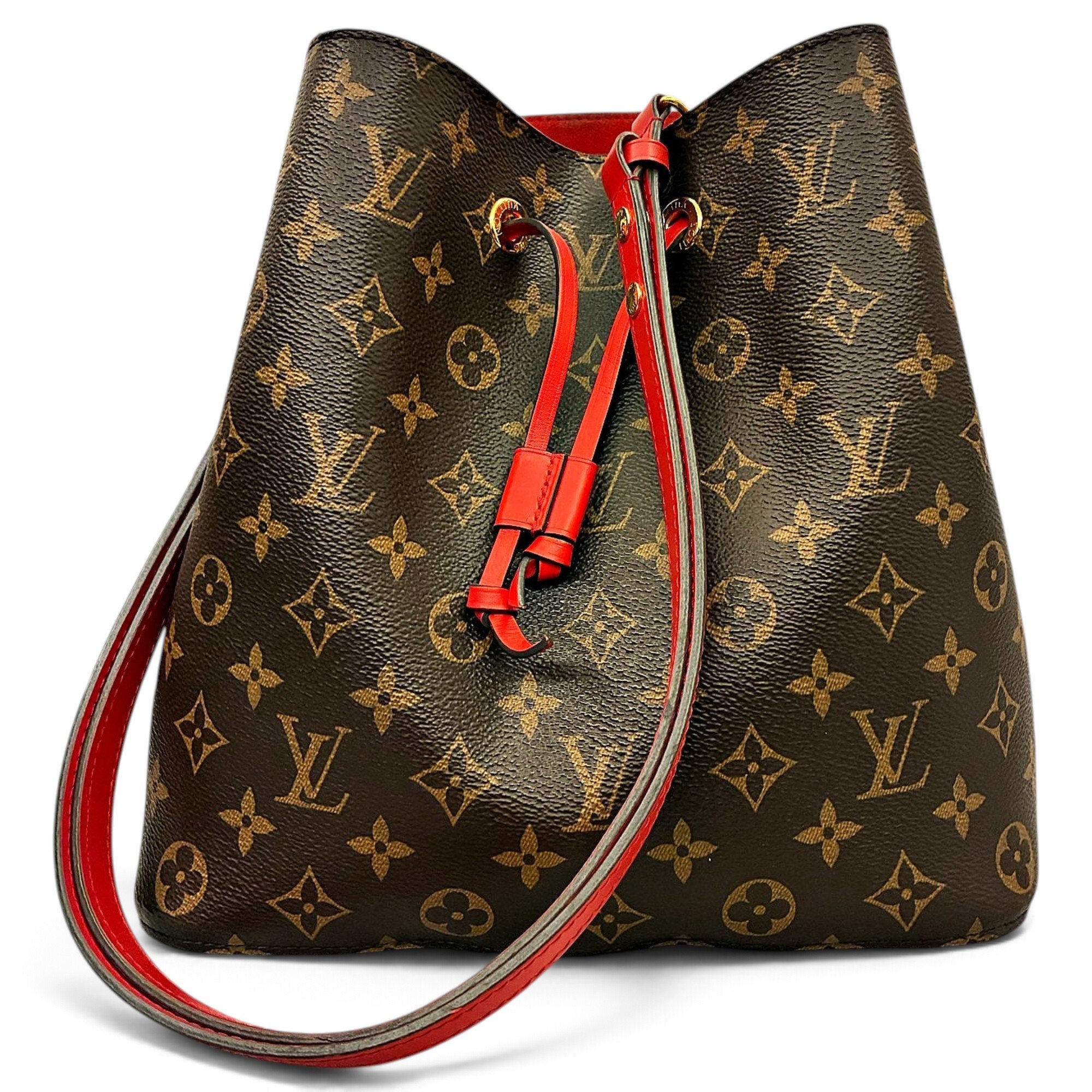 NéoNoé leather bag