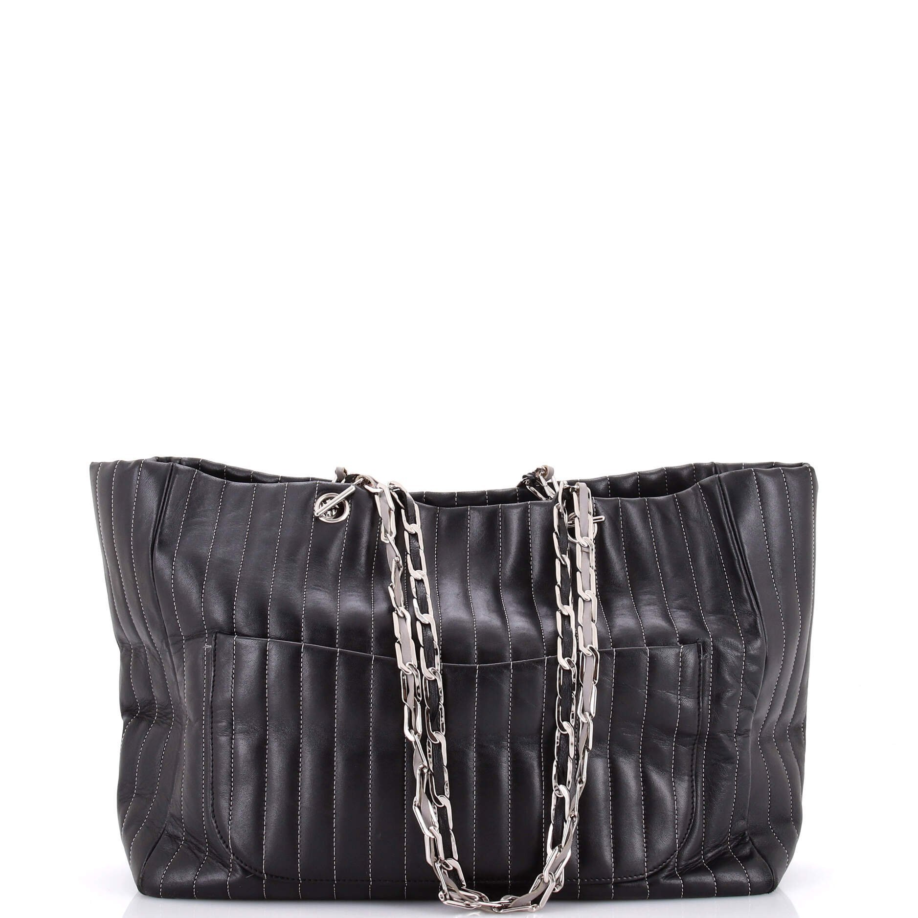 Leather tote