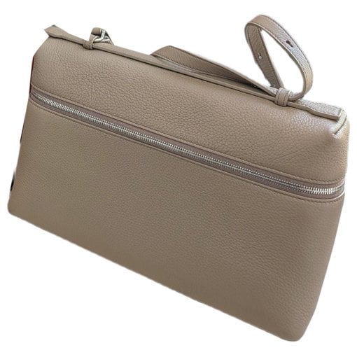 Extra Pocket leather handbag