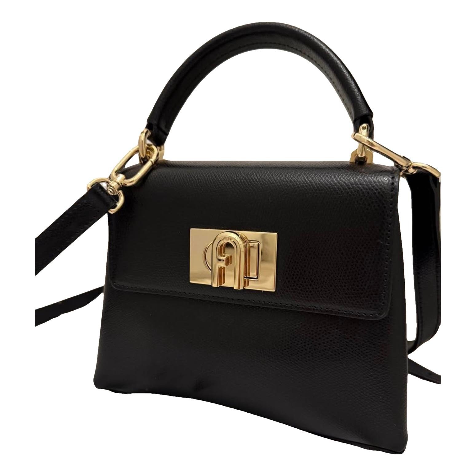 Leather handbag