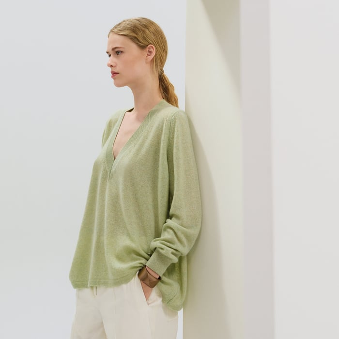 Vert Tendre Cashmere Long-sleeve Sweater