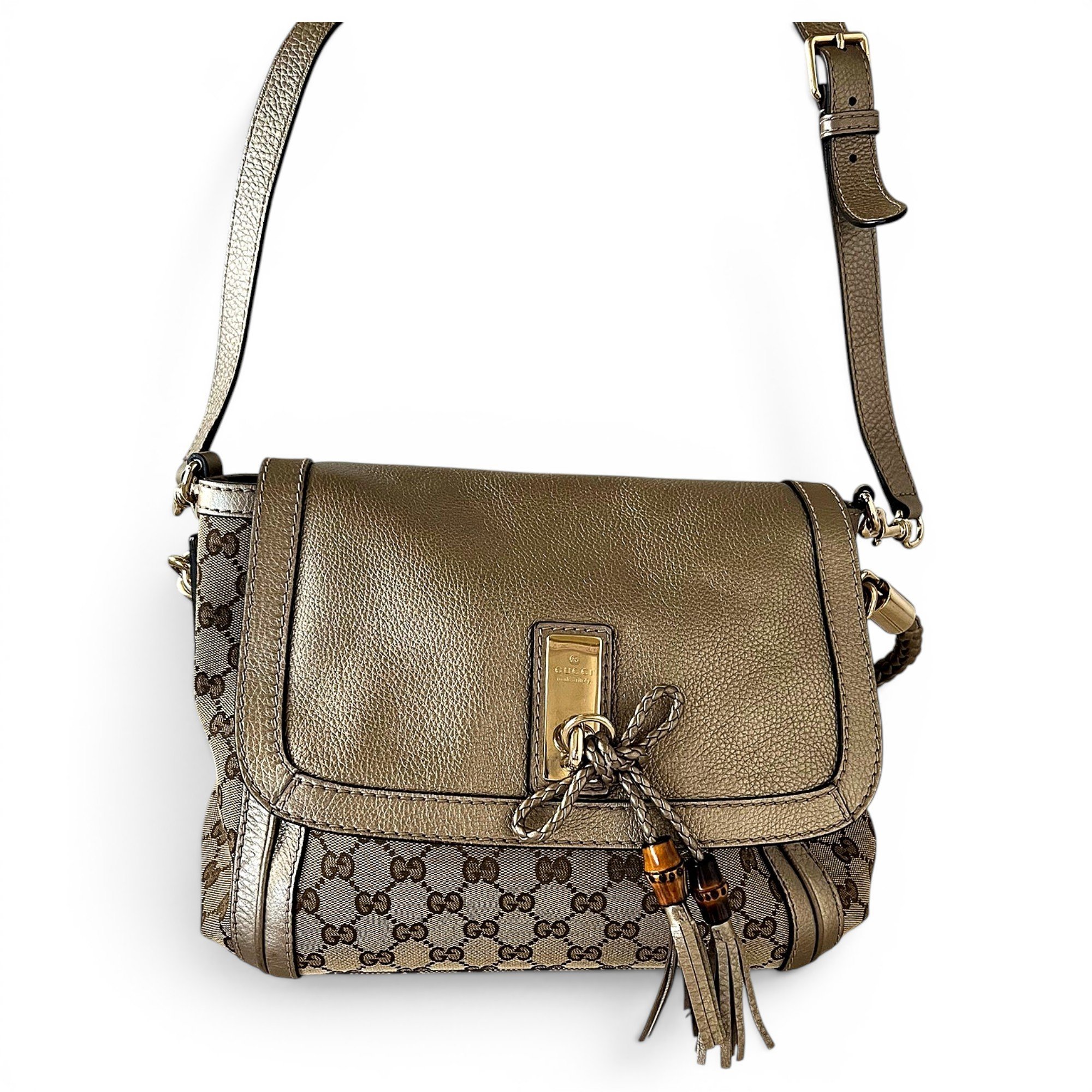 Crossbody bag