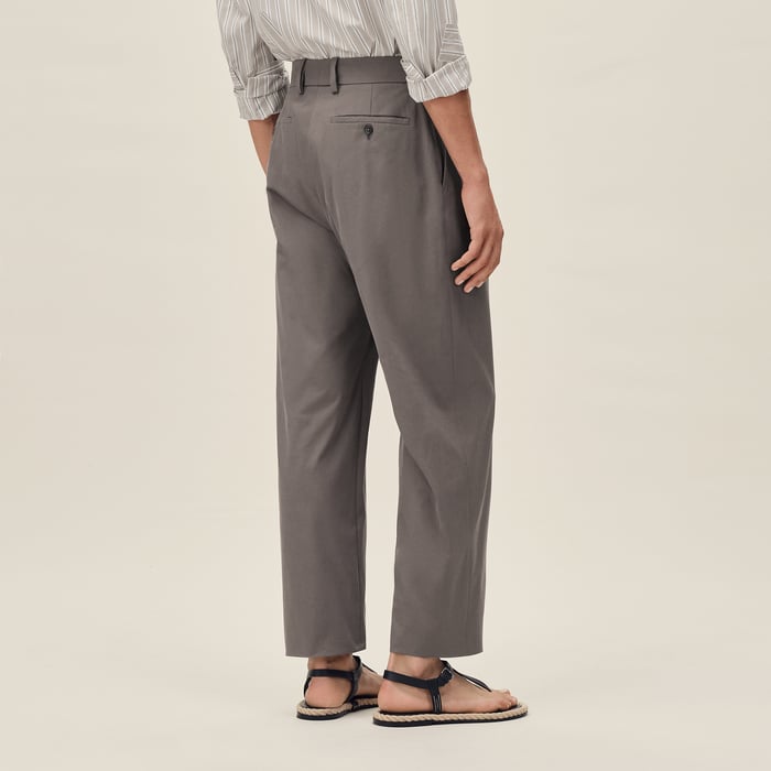 Gris Éléphant Pleated Palerme Pants