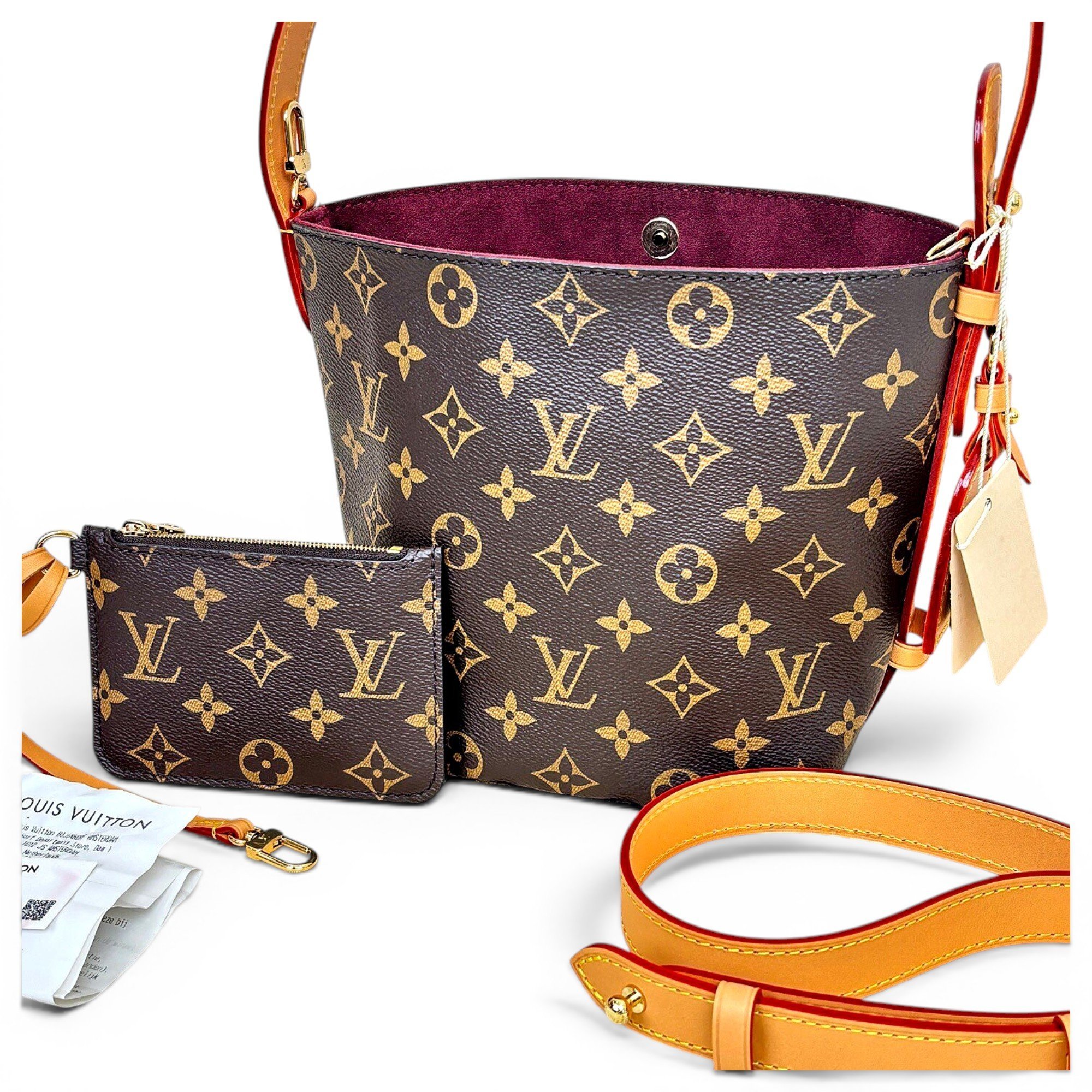 Leather handbag