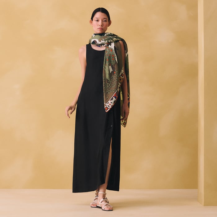 Le Palais Des Quatre Vents Shawl 140