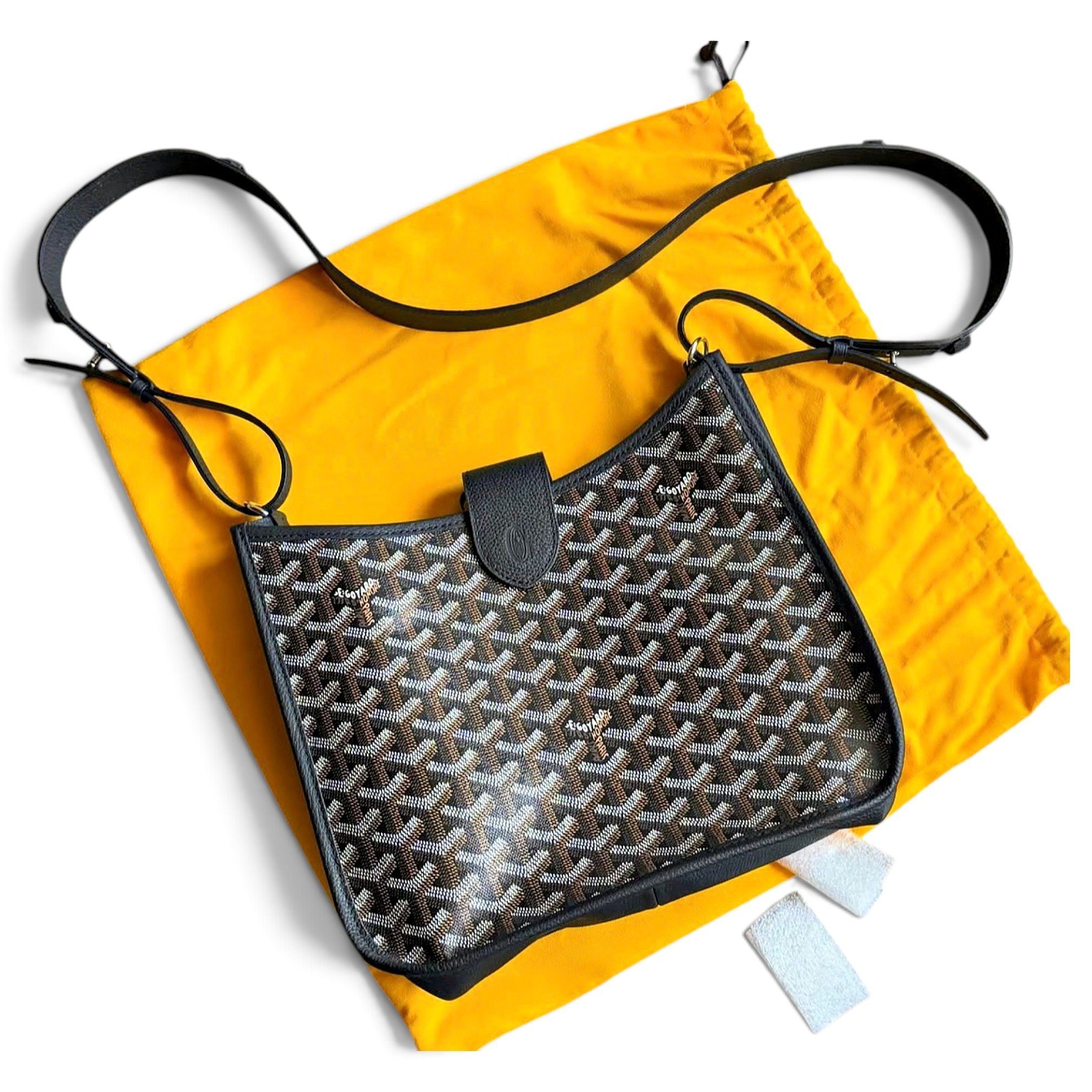 Belvedère leather crossbody bag