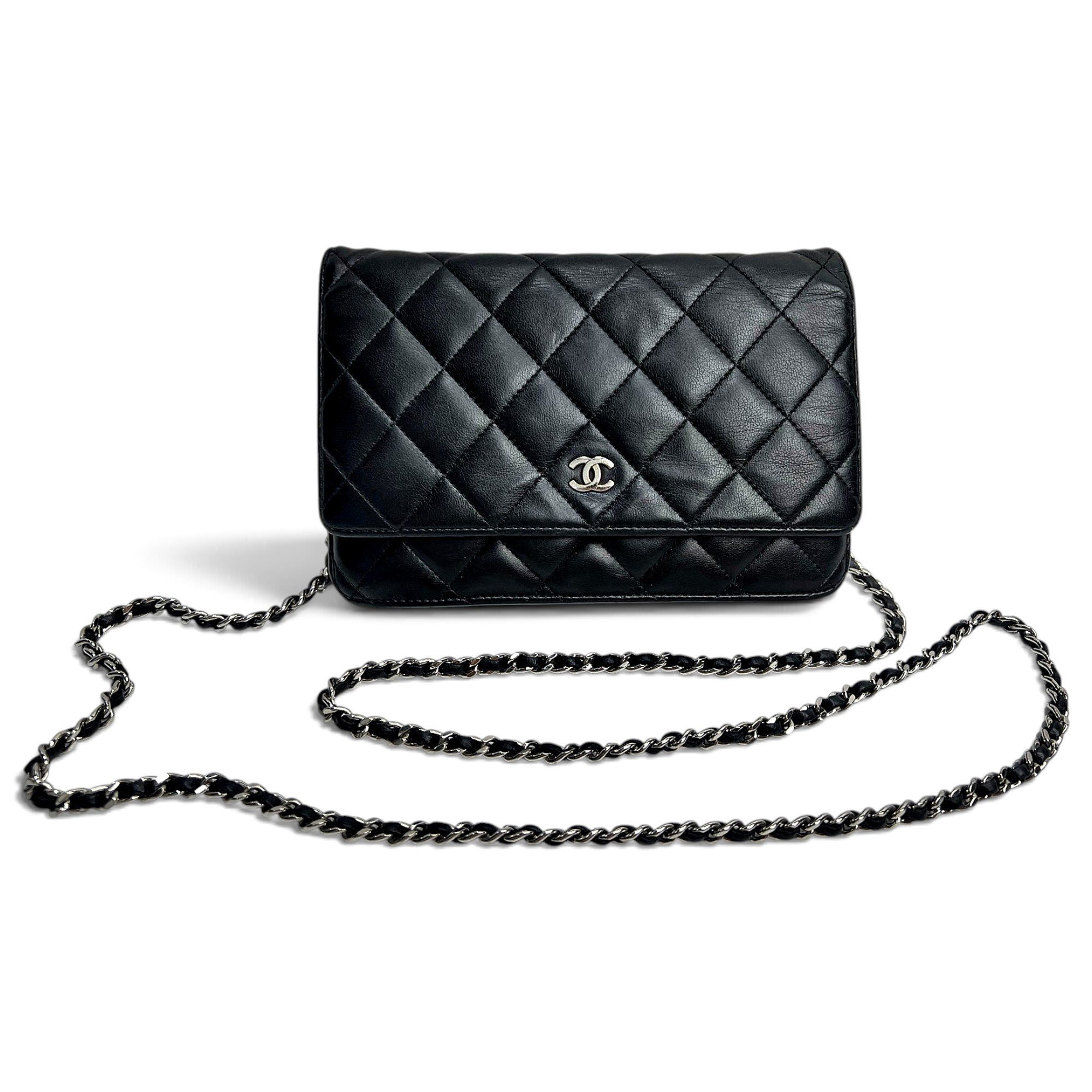 Wallet On Chain Timeless/Classique leather crossbody bag