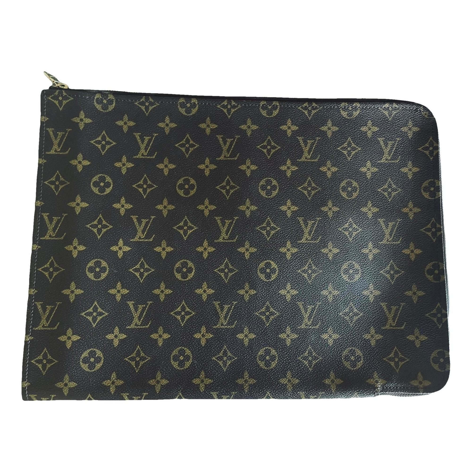 Leather clutch bag
