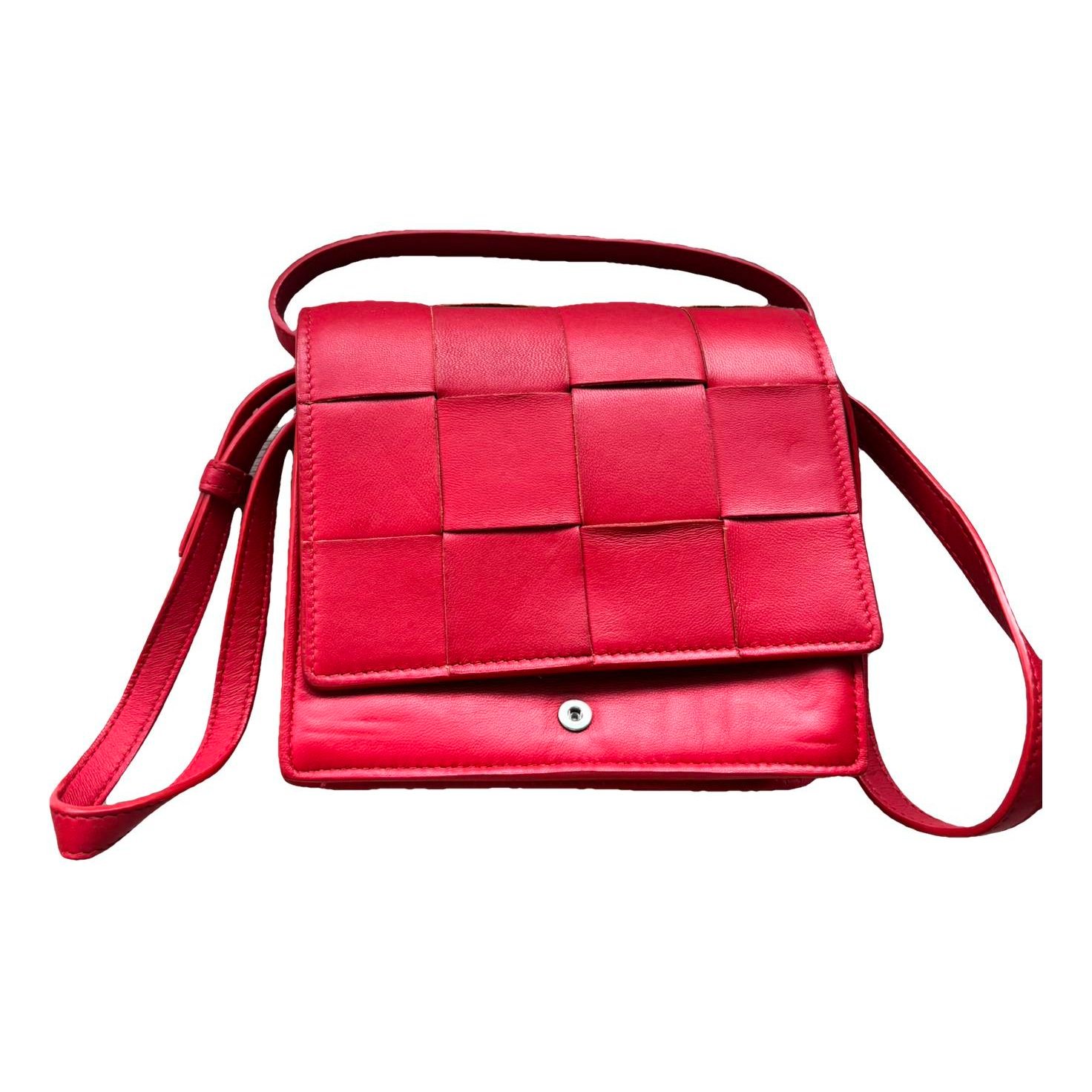 Cassette leather crossbody bag