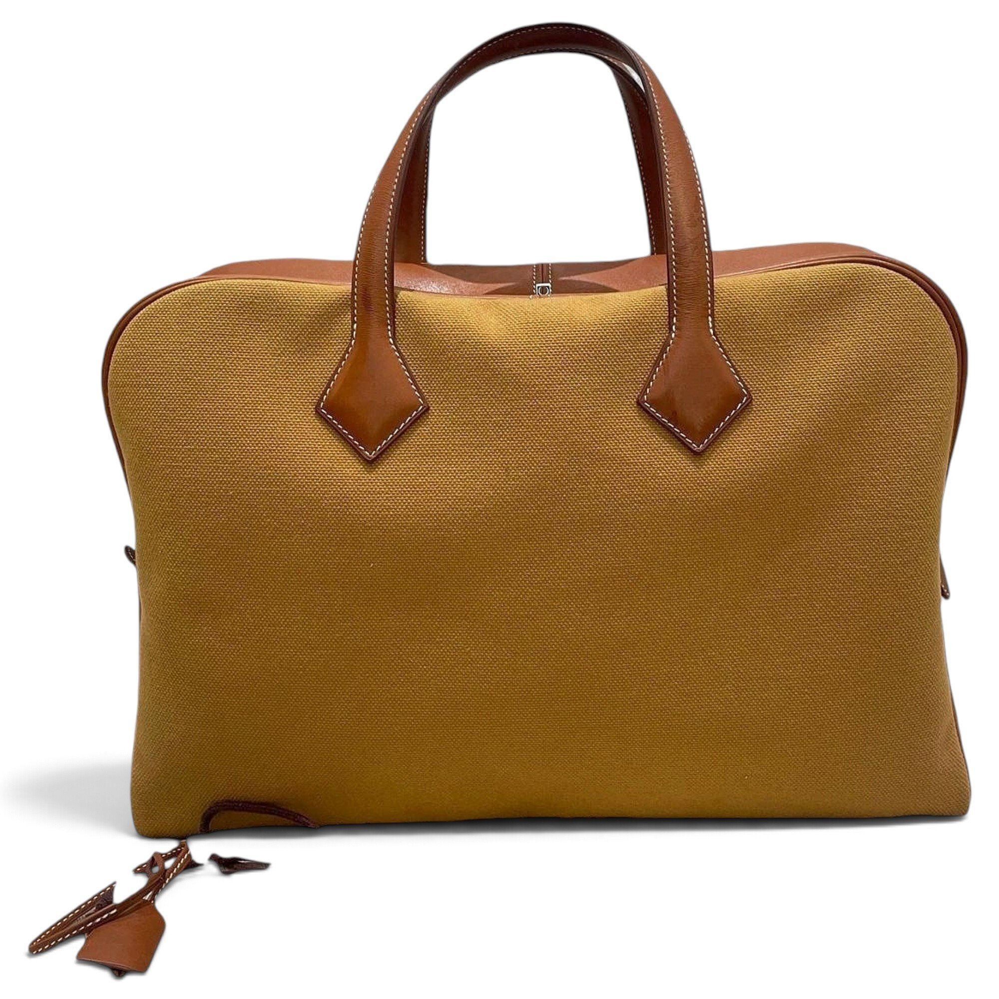 Victoria leather handbag