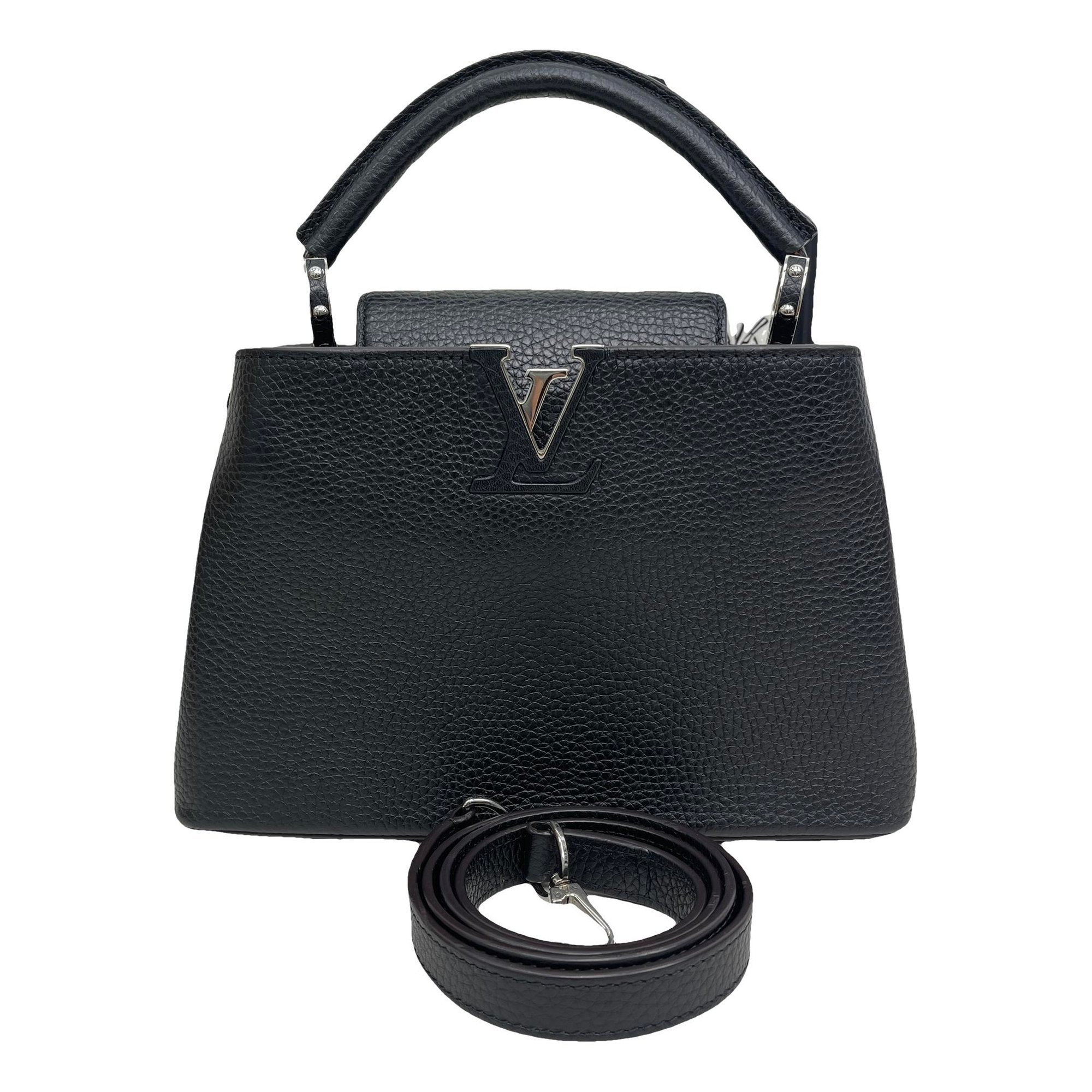 Capucines leather handbag