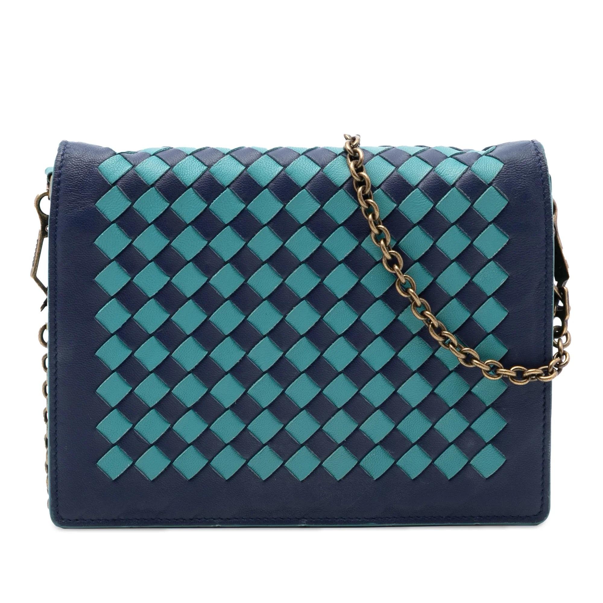 Veneta leather crossbody bag